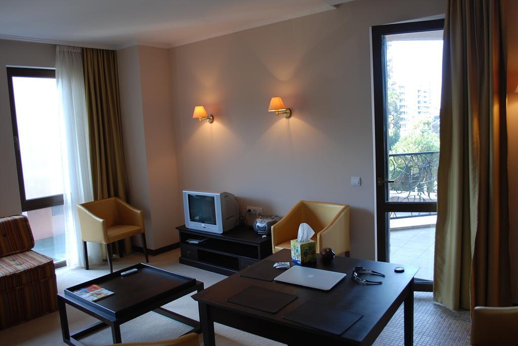 Royal Beach Apartments Sunny Beach Habitación foto